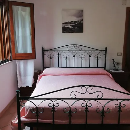 Marina Bellavista מרינה די קמרוטה
